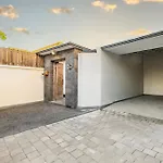 ☆ Villa Larissa ☆ Seminyak 2BR Pool Kuta Petitenget