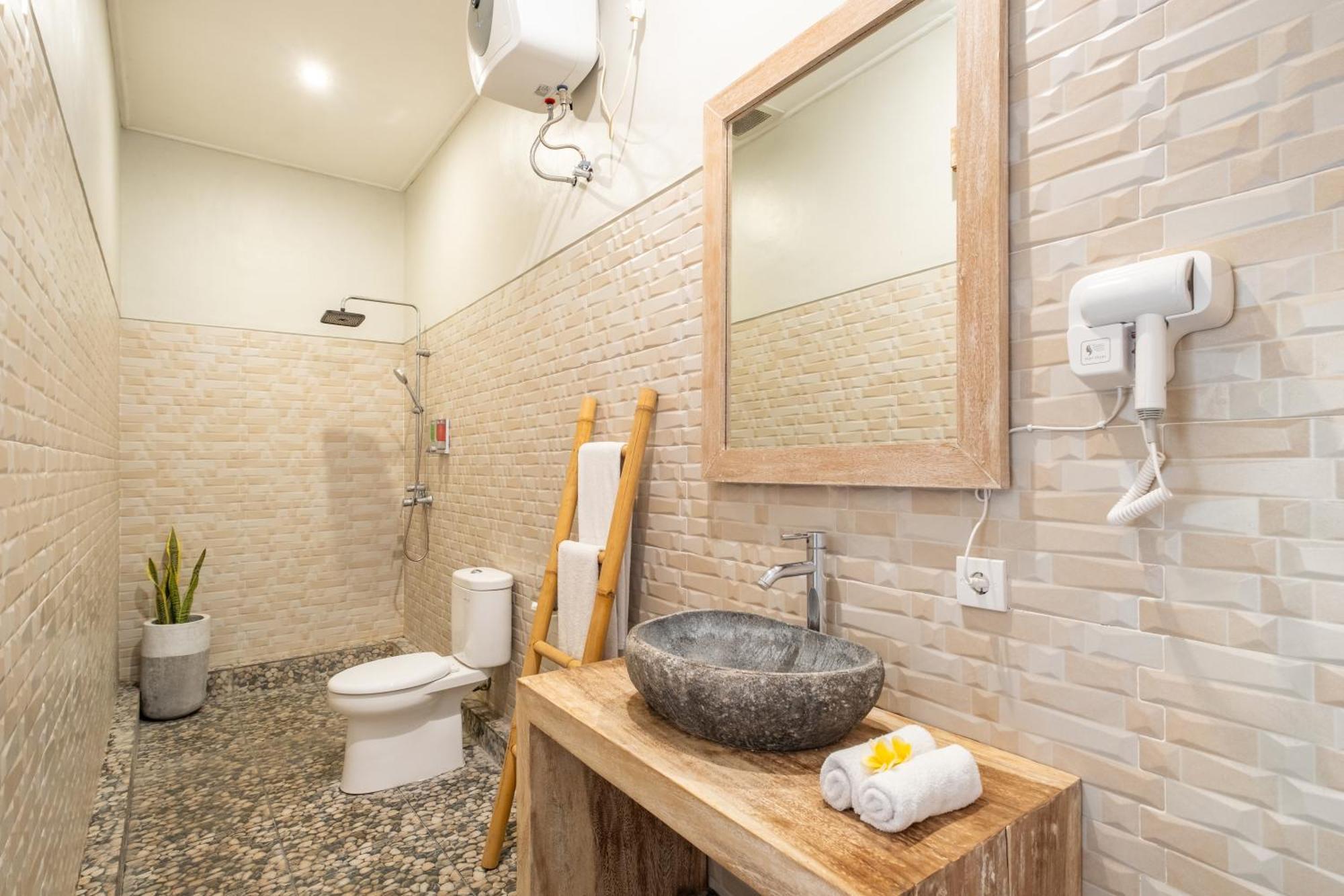 ☆ Larissa ☆ 2br Pool Kuta Petitenget * Seminyak (Bali)