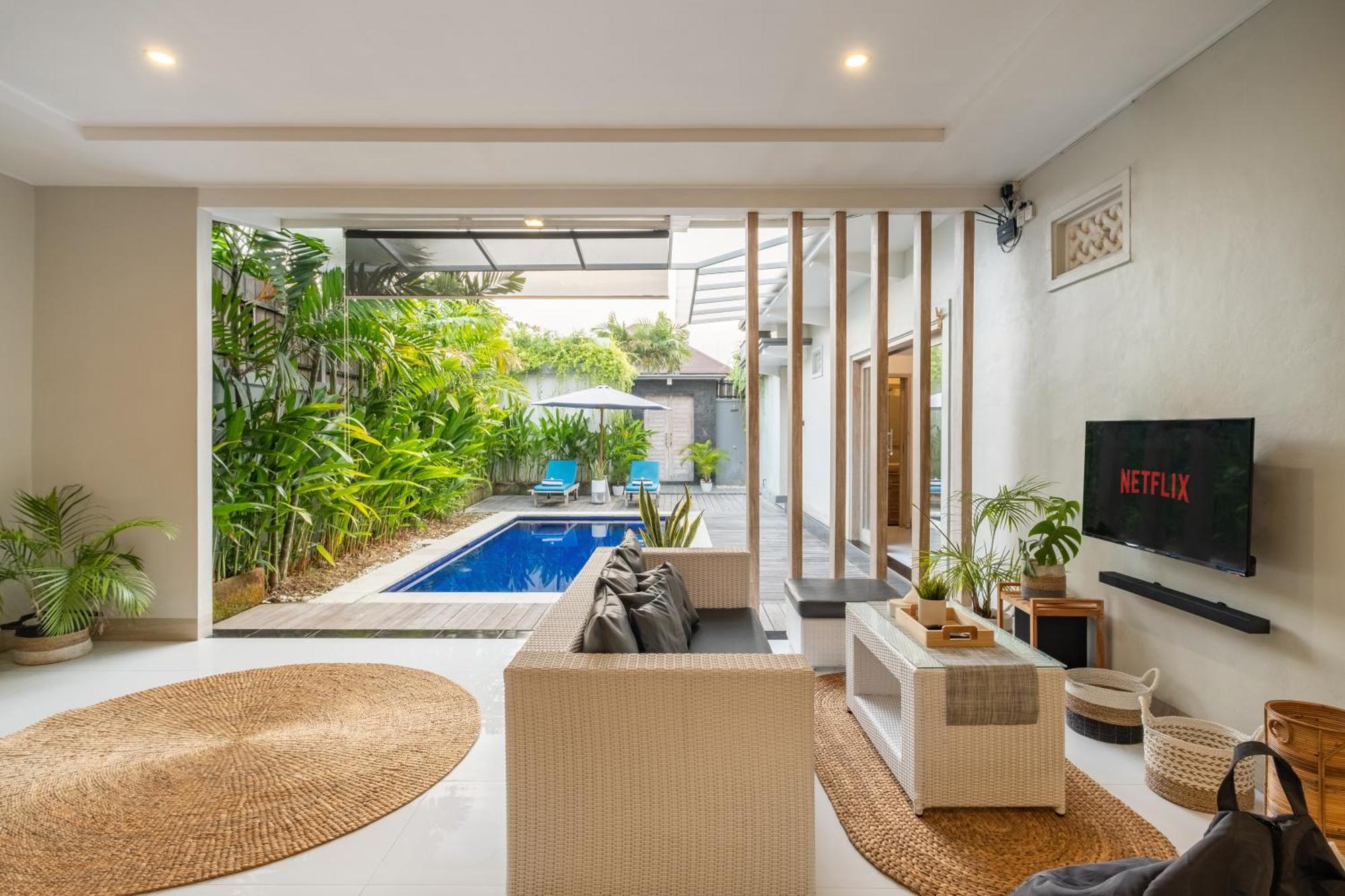 Villa ☆ Larissa ☆ 2br Pool Kuta Petitenget Seminyak (Bali)
